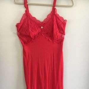 Red Vintage Slip